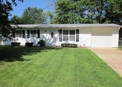 Edgewood Ct, Freeburg - IL