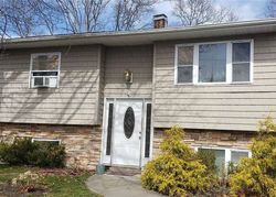 Pennwood Dr, Mastic Beach - NY