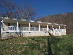 Maple Crest Cir, Surgoinsville - TN