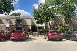 Fairview Ave Apt 102, Downers Grove - IL