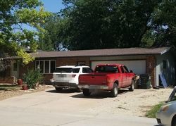 Sunset Dr, Hesston - KS