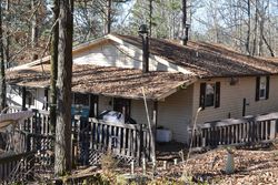 Lake Barnett Rd, Romance - AR