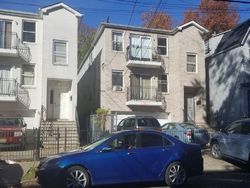 S 14th St, Newark - NJ