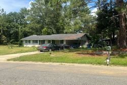 N Washington St, Lyons - GA