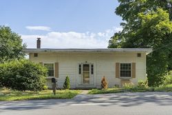 Main St, West Newbury - MA
