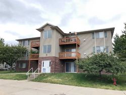 Zeller Xing Apt 102, North Liberty - IA