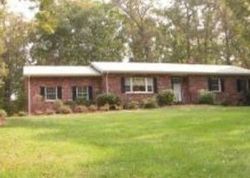 Largemont Ln, Nokesville - VA