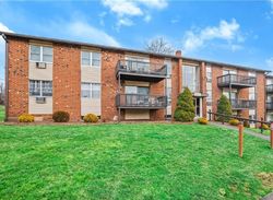 Balance Rock Rd Apt 15, Seymour - CT