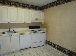 Sw 41st St Apt 320, Hollywood - FL