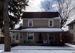 E Elmwood, Leonard - MI