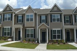 Harvest Oaks Ln Unit 124, Durham - NC