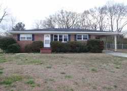 W 4th St, Sylacauga - AL
