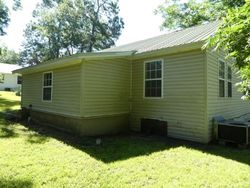 E Clifton Ave, Lyons - GA