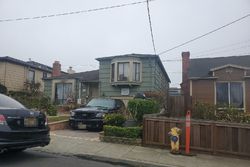 Village Ln, Daly City - CA