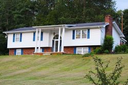 Terrace Dr, Weaverville - NC