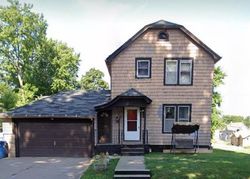13th St, Silvis - IL