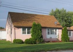 Crosstown Ave, Silvis - IL