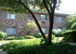 S Spring Rd Apt 6, Elmhurst - IL