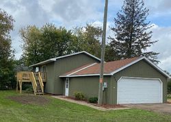 1st Ave E, Milltown - WI