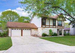 Fairfax Cir, Seguin - TX