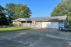 Eagle Dr, Green Valley - IL