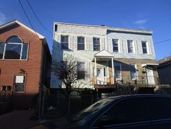 Dwight St, Jersey City - NJ