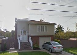 Heathcote Rd, Lindenhurst - NY