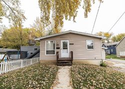 7th Ave N, Clear Lake - IA