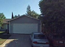 N Lockewood Ln, Lockeford - CA