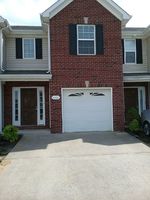 Aurora Cir, Murfreesboro - TN