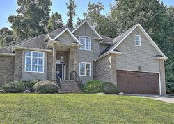 Clearwater Dr, Unicoi - TN