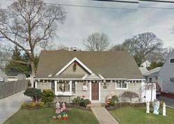 Suffolk Rd, Massapequa - NY