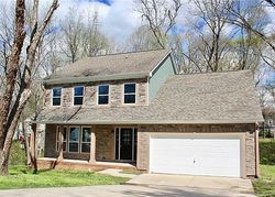 Harris Mill Ln, Charlotte - NC