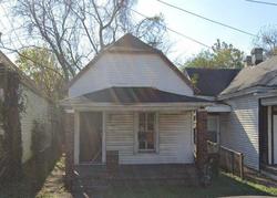 Woodland Ave, Louisville - KY