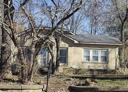 S Main St, Cave Springs - AR