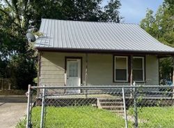 Jones St, Napoleonville - LA