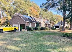 Evanswood Dr, Greenville - NC
