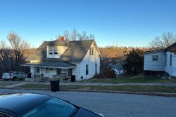 Walnut St, Hannibal - MO