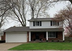 Canterbury Dr, Sterling Heights - MI