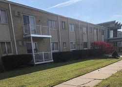 N Inkster Rd Apt 106, Dearborn Heights - MI