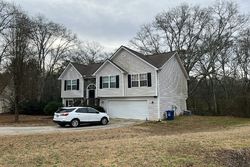 Orchard Cir, Monroe - GA