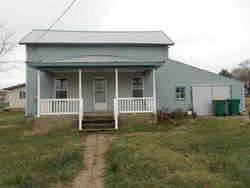 5th St S, Winthrop - IA