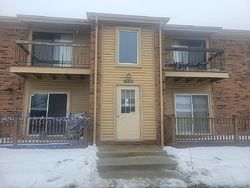 Clarkson Dr Apt 14, Fraser - MI