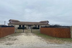 County Road 341, La Vernia - TX