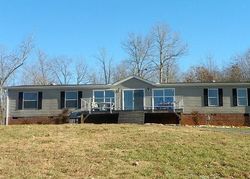 Cherokee Ln, New London - NC