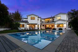 Strawberry Dr, Encino - CA