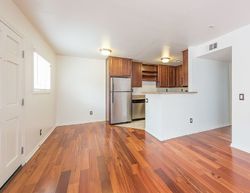 Denny Ave Apt 103, North Hollywood - CA