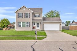 Pine Hill Dr, Potterville - MI