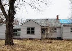 W Saint Louis Ave, Vandalia - IL