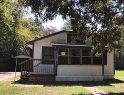E Henderson St, Overton - TX